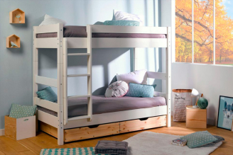 Красивая двухъярусная кровать с выдвижными ящиками